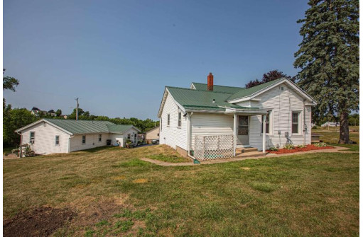 178 N Main Street, Potosi, WI 53820