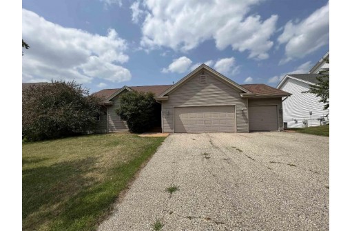 3537 Eagles Ridge Drive, Beloit, WI 53511