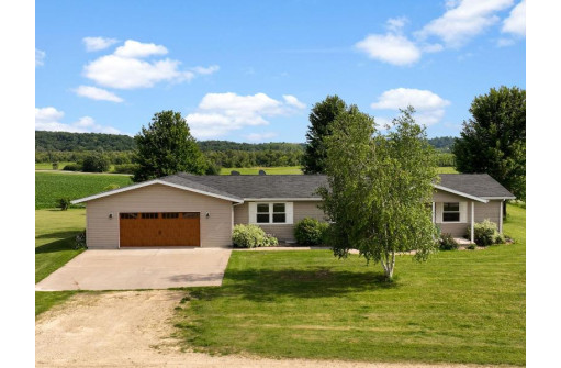 3685 Sand Hill Crane Road, Blanchardville, WI 53516