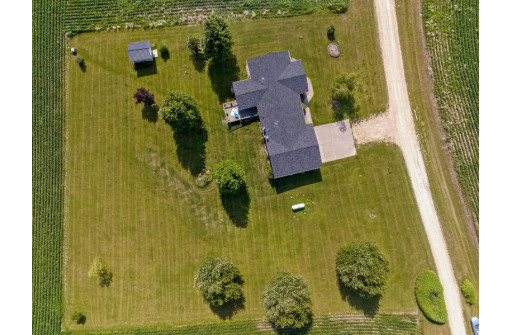 3685 Sand Hill Crane Road, Blanchardville, WI 53516