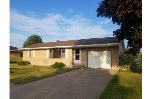 210 3rd Street, Dickeyville, WI 53808