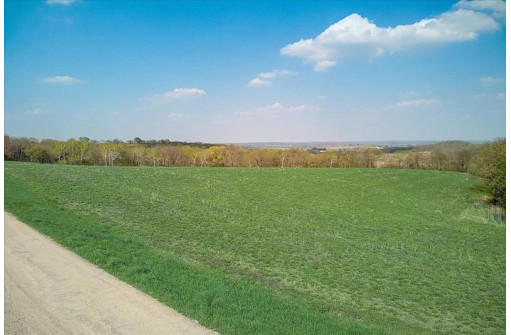 4.1 ACRES Primrose Center Road, Belleville, WI 53508