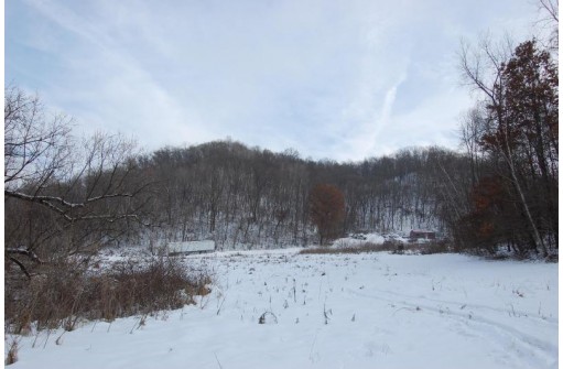 000 Harrison Hollow Road, Readstown, WI 54652