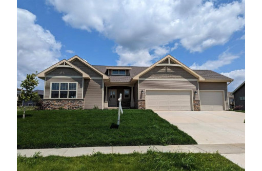 1916 Grieg Drive, Mount Horeb, WI 53572