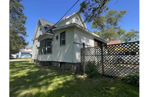 332 S Pierce Street, Adams, WI 53910