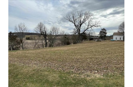 W10126 County Road K, Lodi, WI 53555