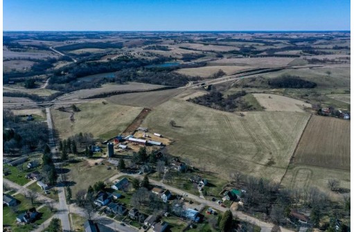 162.28 AC E Lake Road, Mineral Point, WI 53565