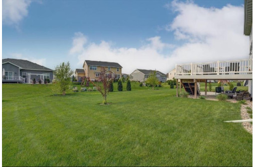 4125 Golden Wheat Run, DeForest, WI 53532