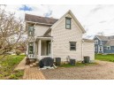 210 W Clarence Street, Dodgeville, WI 53533