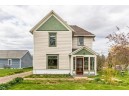 210 W Clarence Street, Dodgeville, WI 53533