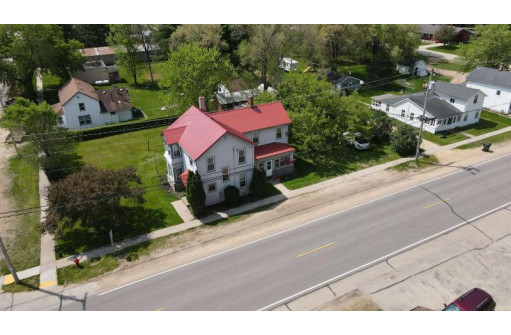 102 S 4th Street, Avoca, WI 53506