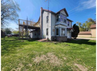 102 S 4th Street Avoca, WI 53506