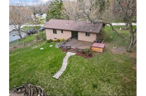 4605 Stonewood Drive, Middleton, WI 53562