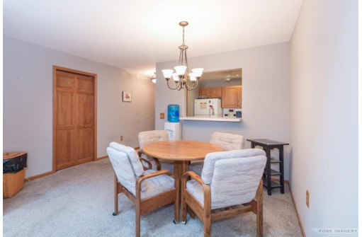 5397 Blue Bill Park Drive 10, Waunakee, WI 53597