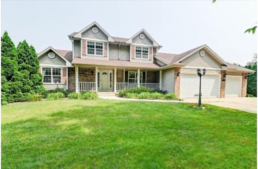 2540 St Albert The Great Drive, Sun Prairie, WI 53590