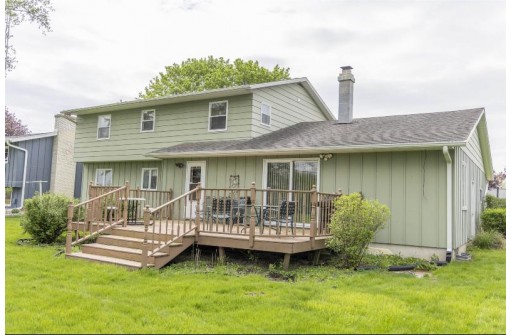 466 Neevel Avenue, Waupun, WI 53963-1113