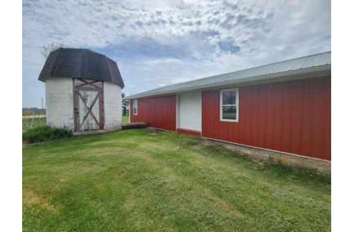 18758 County Road A, Richland Center, WI 53581