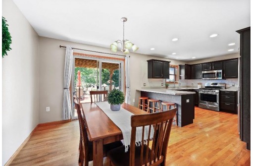 402 East Hill Parkway, Madison, WI 53718