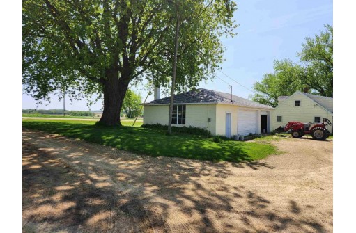 N5933 Highway 69, Monticello, WI 53570