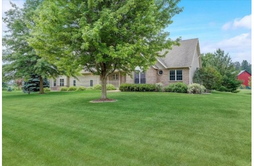 6233 Templeton Terrace, Sun Prairie, WI 53590