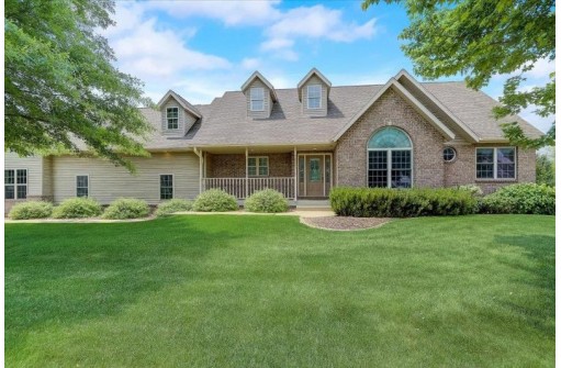 6233 Templeton Terrace, Sun Prairie, WI 53590