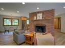 3302 Kingston Drive, Madison, WI 53713