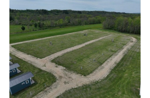 44 AC W Highway 33, Wonewoc, WI 53968