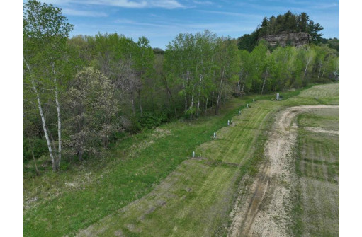 44 AC W Highway 33, Wonewoc, WI 53968