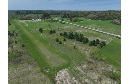 44 AC W Highway 33, Wonewoc, WI 53968