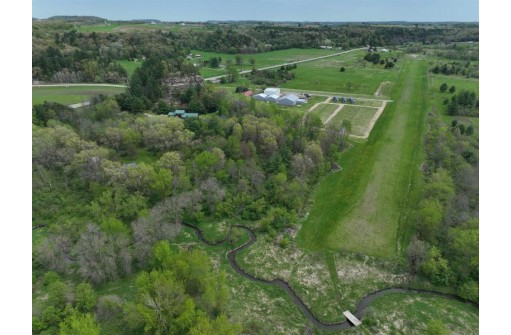 44 AC W Highway 33, Wonewoc, WI 53968