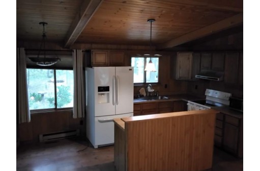 N8277 E Mecan Lane, Neshkoro, WI 54960