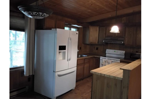 N8277 E Mecan Lane, Neshkoro, WI 54960