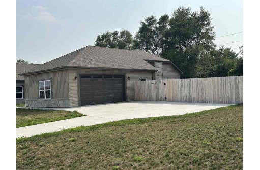 3180 S Bartells Drive, Beloit, WI 53511