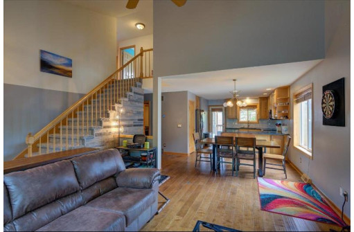 1430 Dayflower Drive, Madison, WI 53719