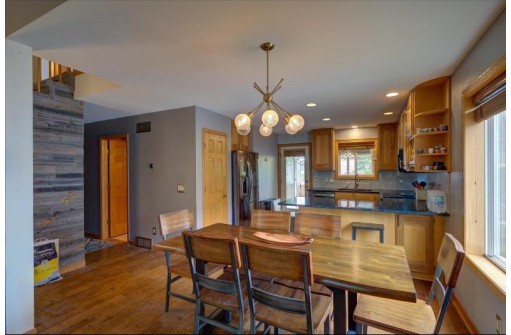 1430 Dayflower Drive, Madison, WI 53719