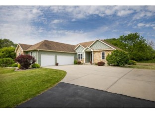 743 Lake Kegonsa Road Stoughton, WI 53589