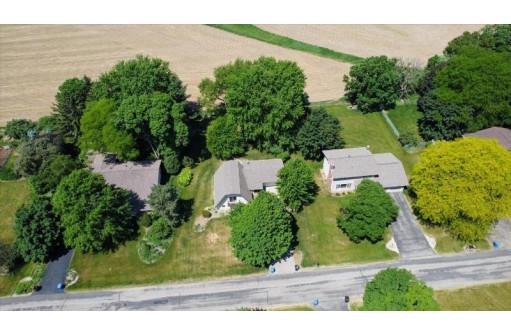 7091 S Hill Road, DeForest, WI 53532