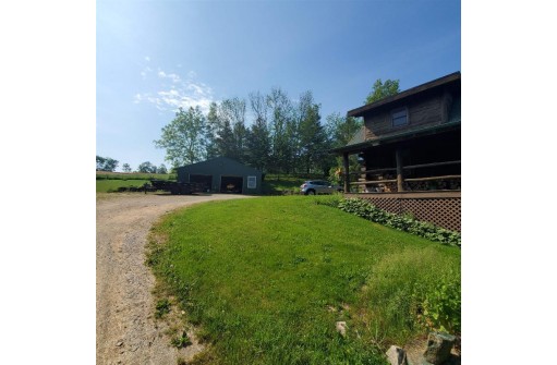 2579 Condry Road, Platteville, WI 53818