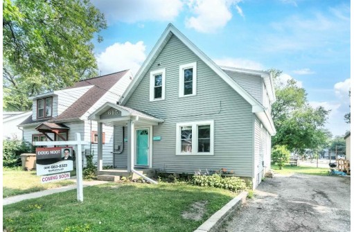 615 Pine Street, Madison, WI 53715