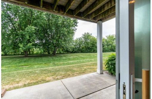 3183 Camden Lane, Sun Prairie, WI 53590