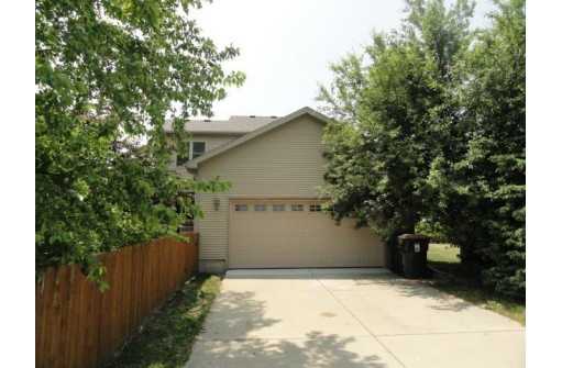 635 Willow Brook Trail, Sun Prairie, WI 53590