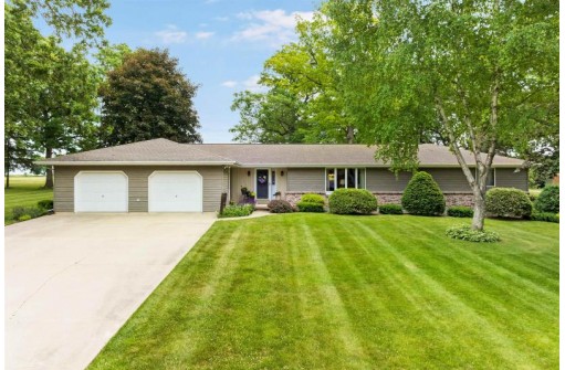 N6944 Laren Lane, Ripon, WI 54971