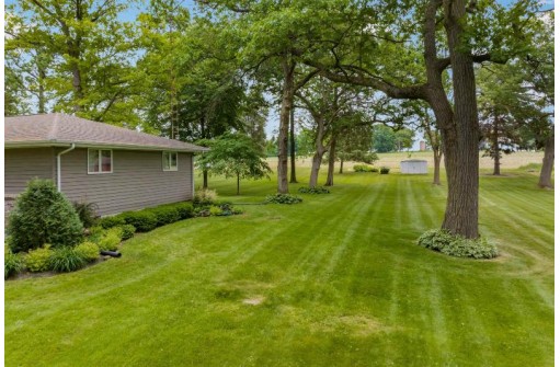 N6944 Laren Lane, Ripon, WI 54971