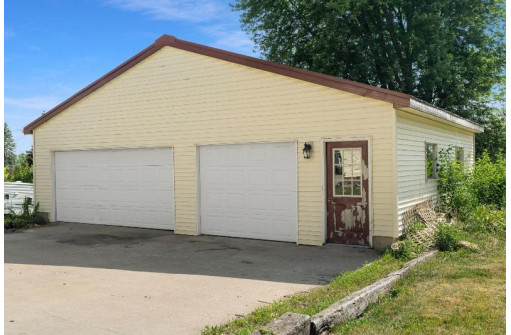 510 S Jackson Street, Lancaster, WI 53813-2015