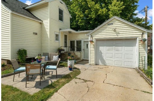 413 Welch Avenue, Madison, WI 53704
