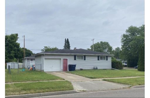 2305-2307 Wesley Avenue, Janesville, WI 53545