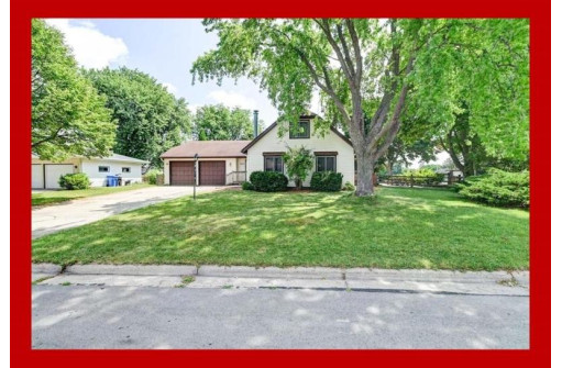 410 Raymond Road, Waunakee, WI 53597