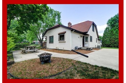 410 Raymond Road, Waunakee, WI 53597