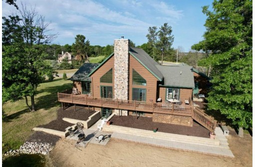 W5488 Windcrest Court, New Lisbon, WI 53950