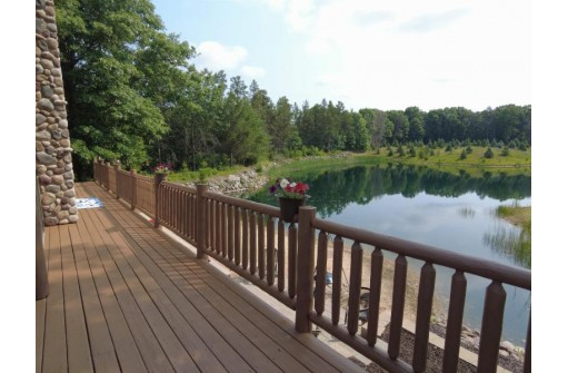 W5488 Windcrest Court, New Lisbon, WI 53950